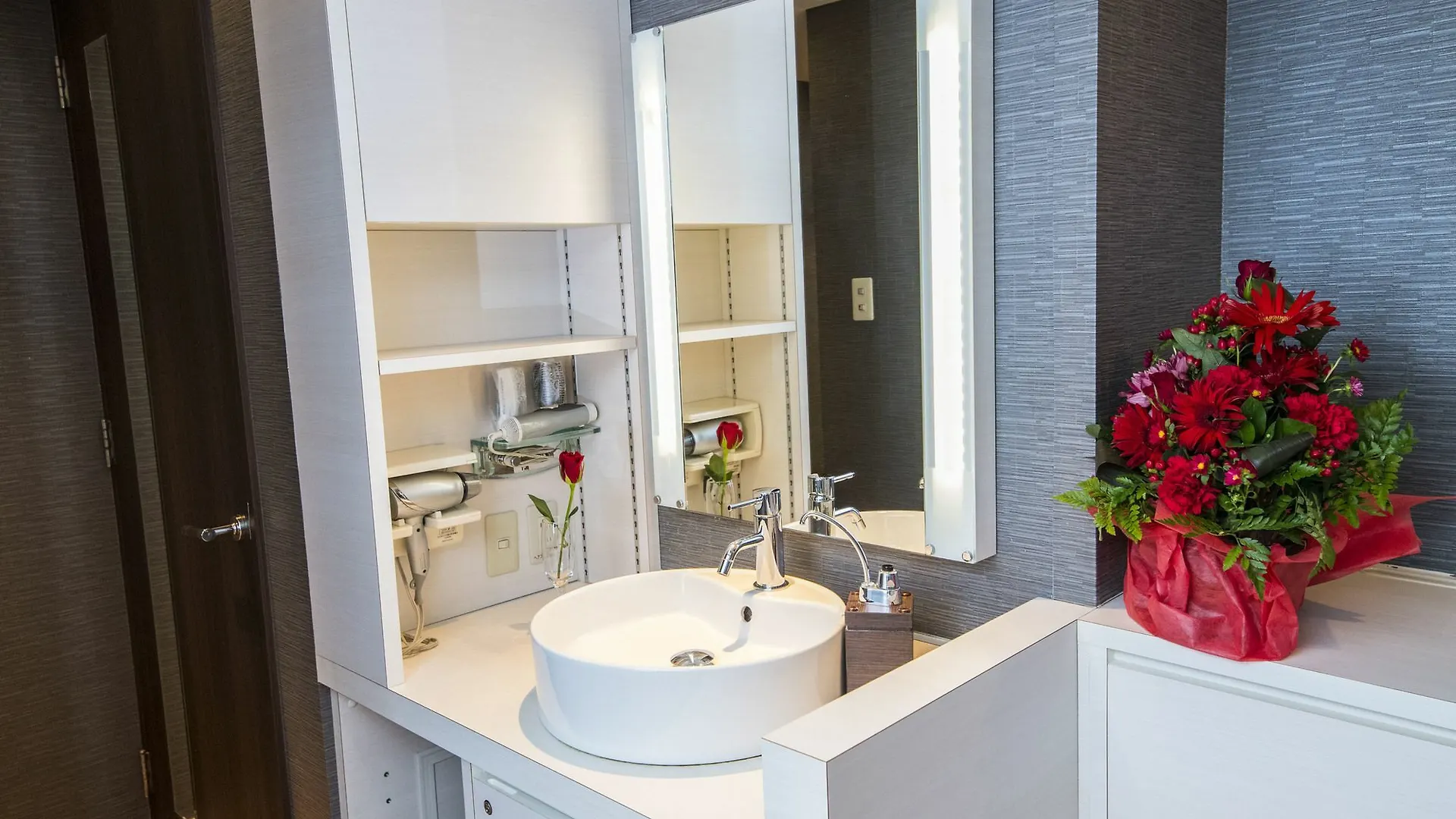 Hotel Atlas Shinkabukicho (Adults Only) Tokyo 0*,  Japan