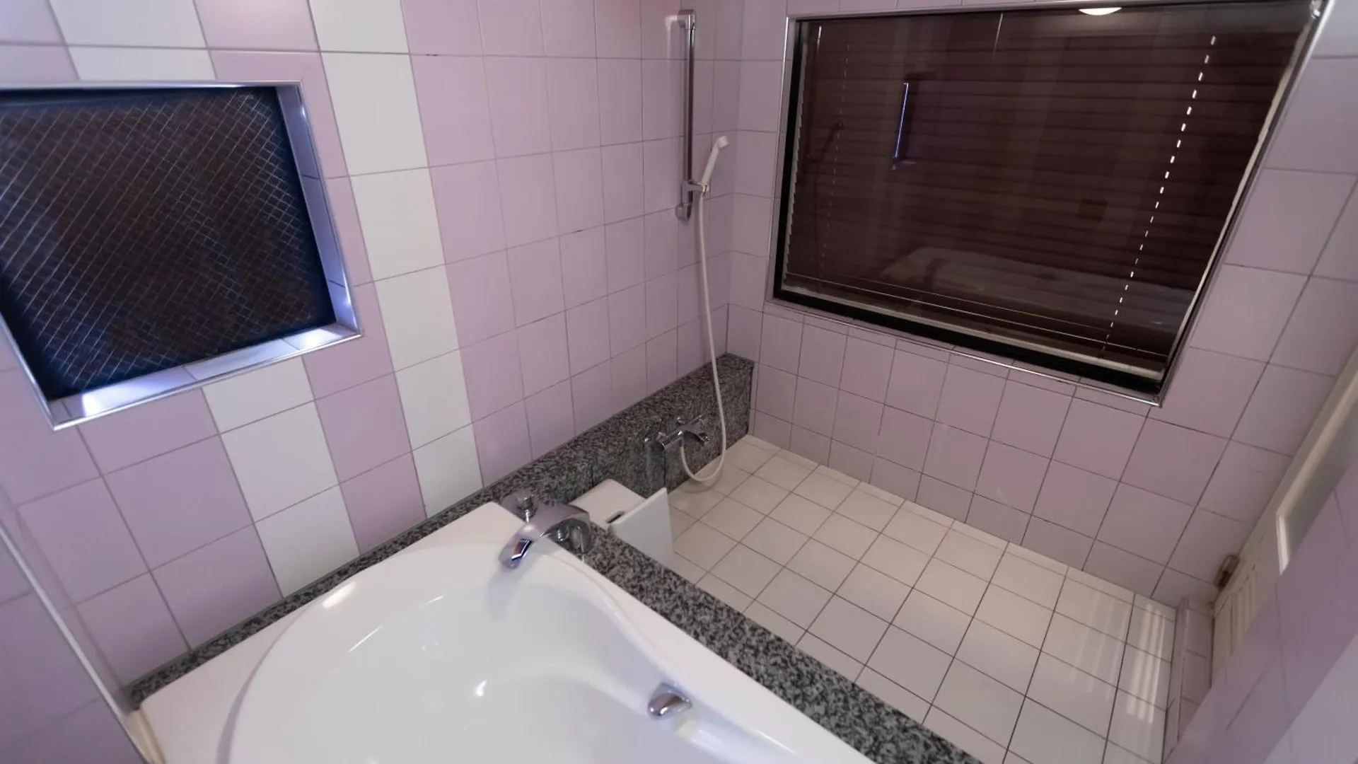 מלון אהבה טוקיו Hotel Atlas Shinkabukicho (Adults Only) יפן